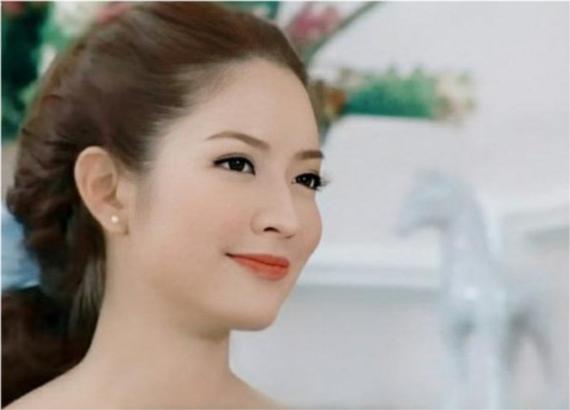 泰国有哪些好的防晒霜,泰国哪个牌子的防晒霜比较好一点