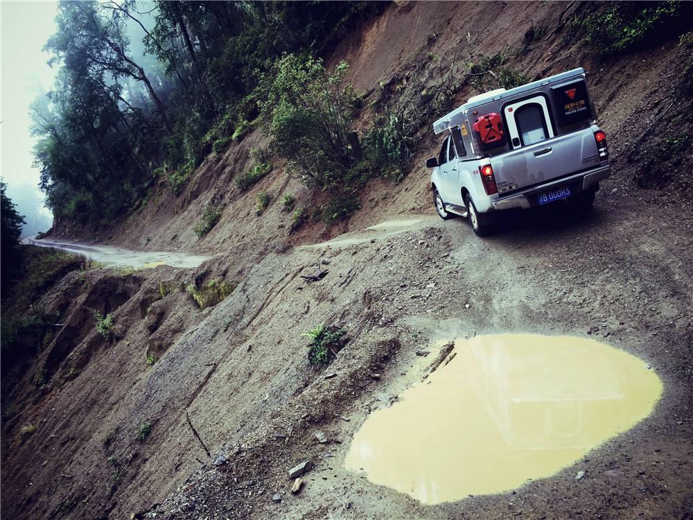 成都到稻城亚丁自驾路险峻么,成都到稻城亚丁路线攻略图