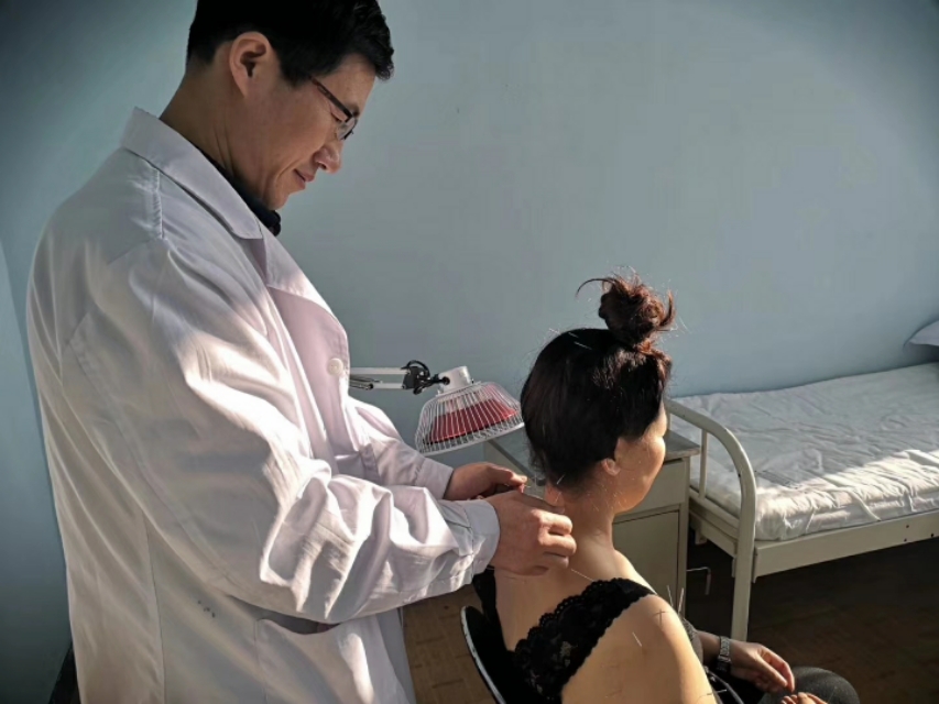 新华中医馆,中医馆开业图