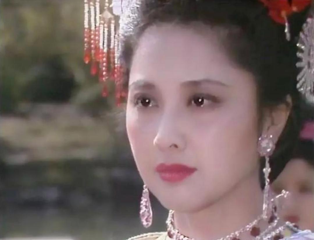 和唐僧对应的女人是谁 (唐僧身边的那个女人是谁)