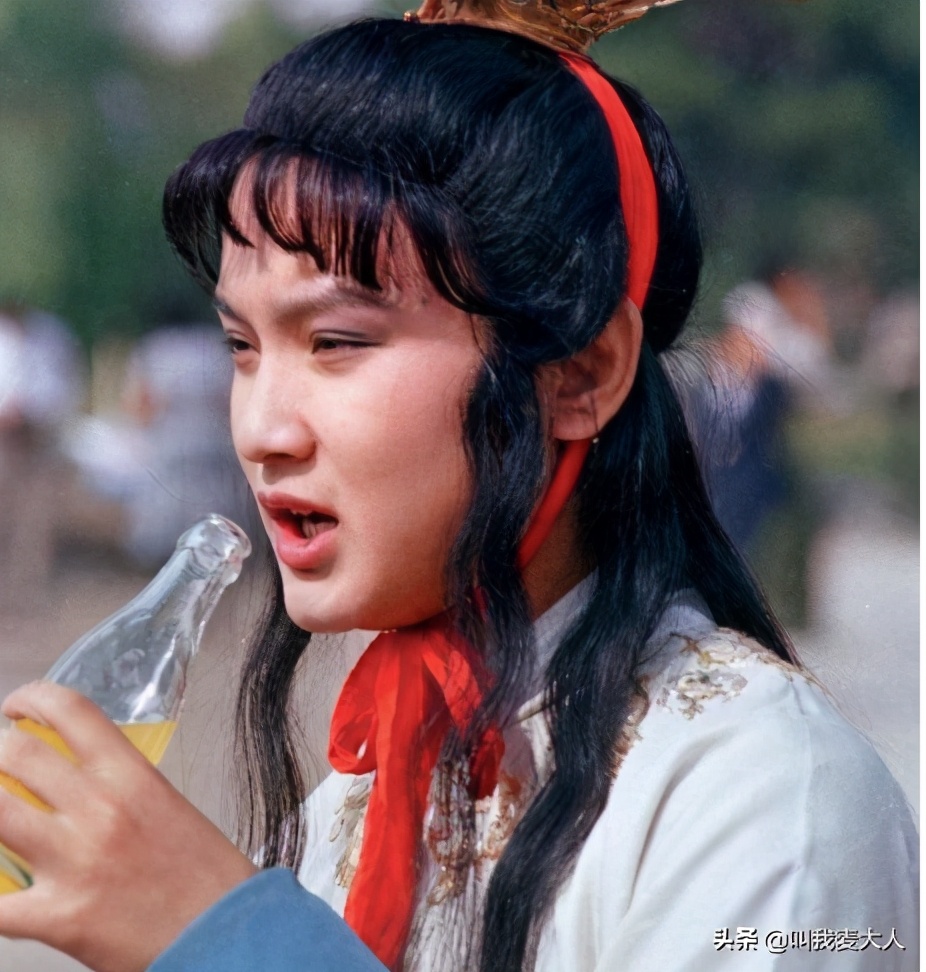 欧阳奋强为何能脱颖而出演贾宝玉,欧阳奋强贾宝玉塑造经典