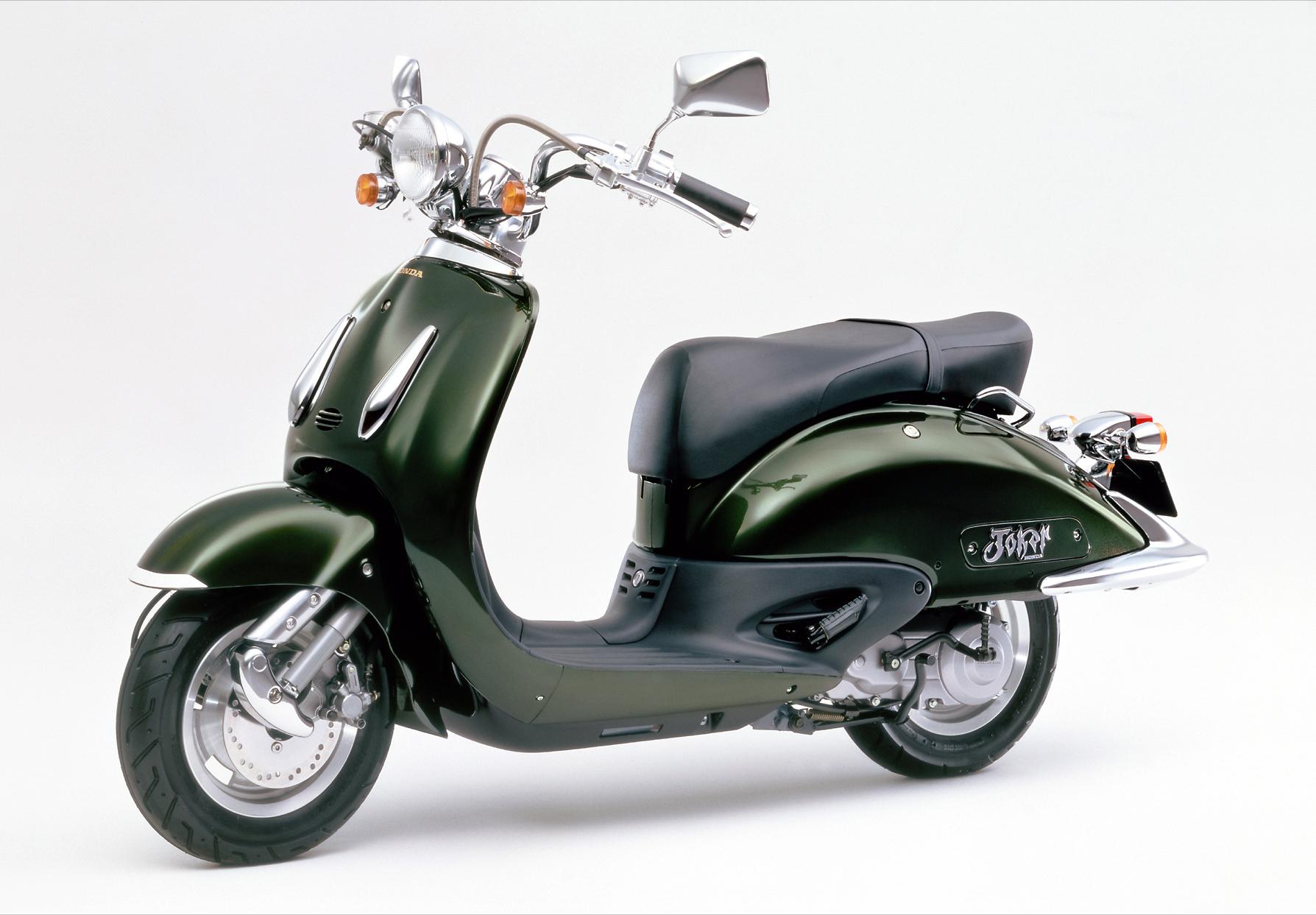 经典情怀本田踏板车,本田海外经典跨界踏板车