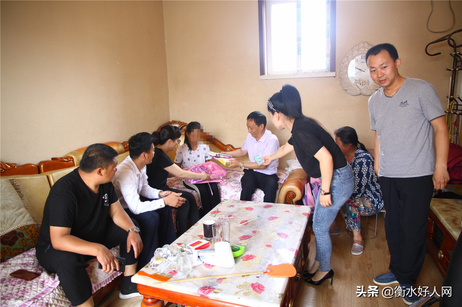 一米微光暖人心,一米微光