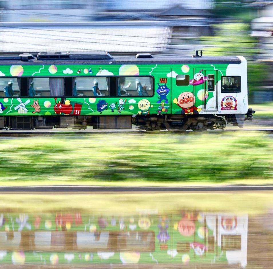 在日本坐火车是什么感觉,在日本坐火车是什么体验