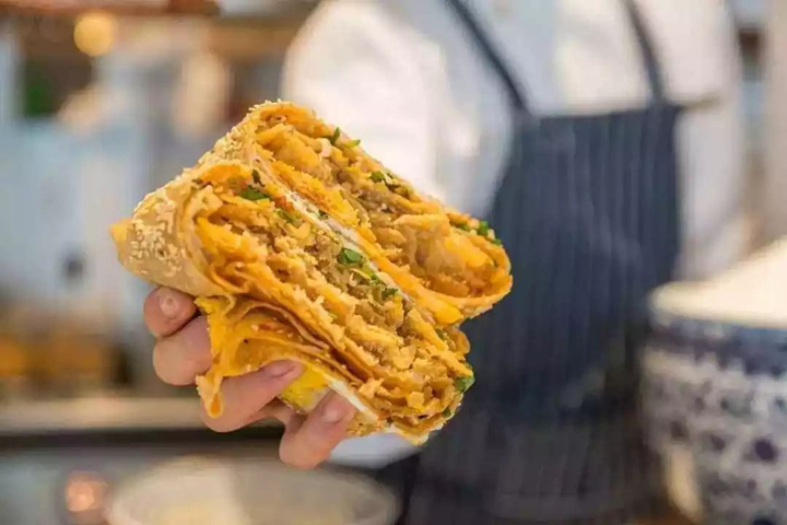 摆摊最火的小吃项目,成本低利润高的摆摊小吃有哪些