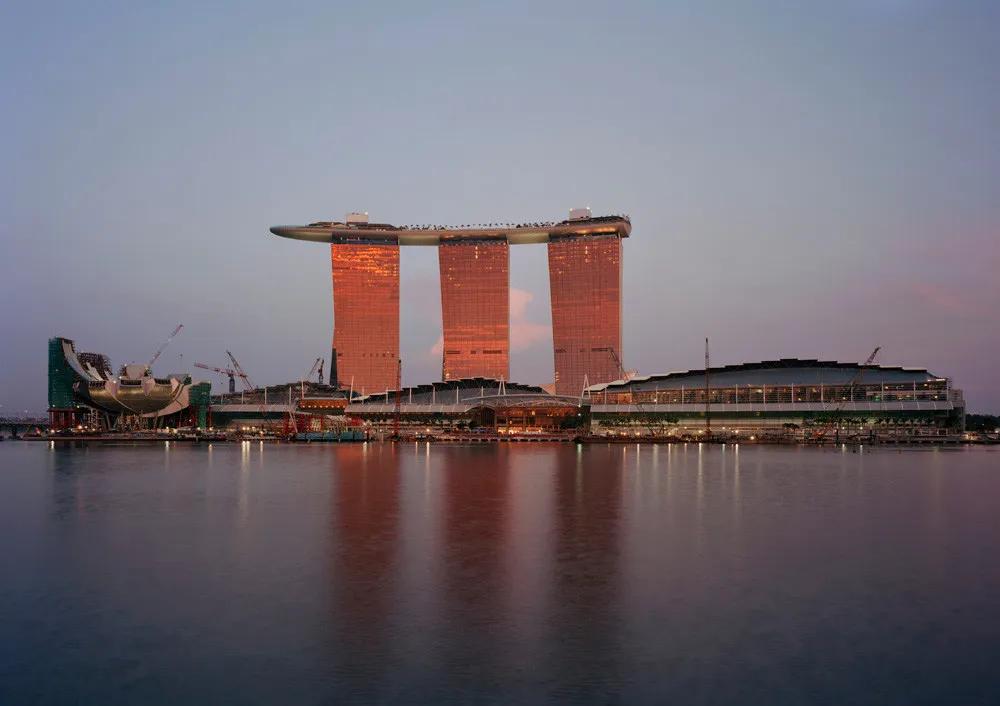 柯南居然来过这里？巨资打造的综合豪华娱乐城，最大的公共悬臂