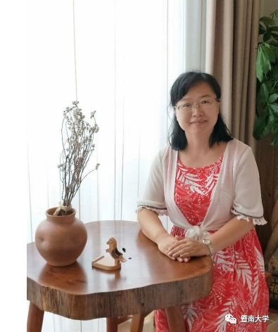 亲爱的华师,我是暨南,期待我们的下一个甲子年