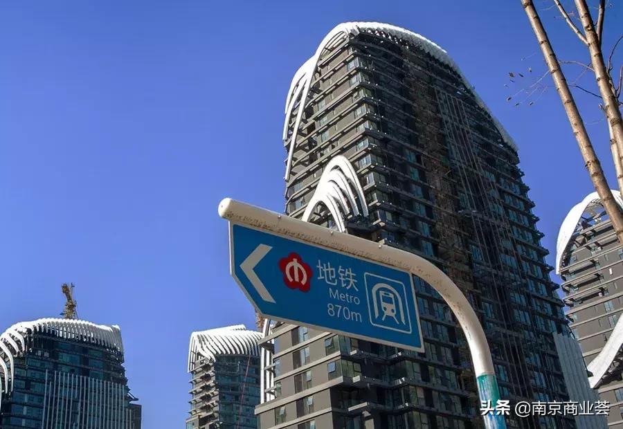 鑷存暚鍗椾含,鍗椾含璇佸ぇ鍠滅帥鎷夐泤璐墿涓績