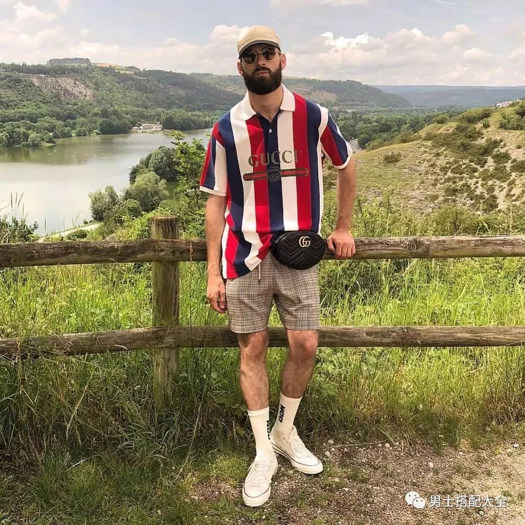 袜子也能搭配出潮流,选对袜子比穿好鞋更重要