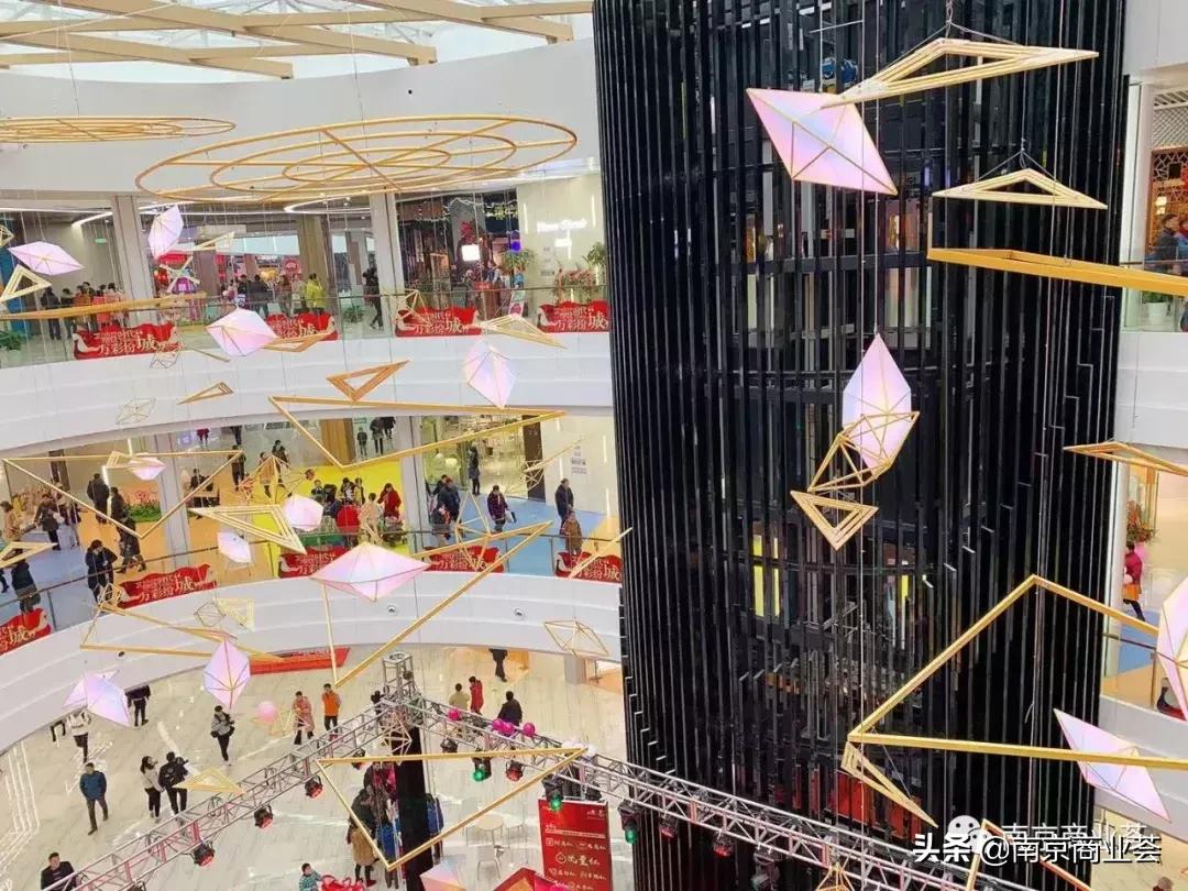 最新南京超级商业体,南京新开业商业综合体