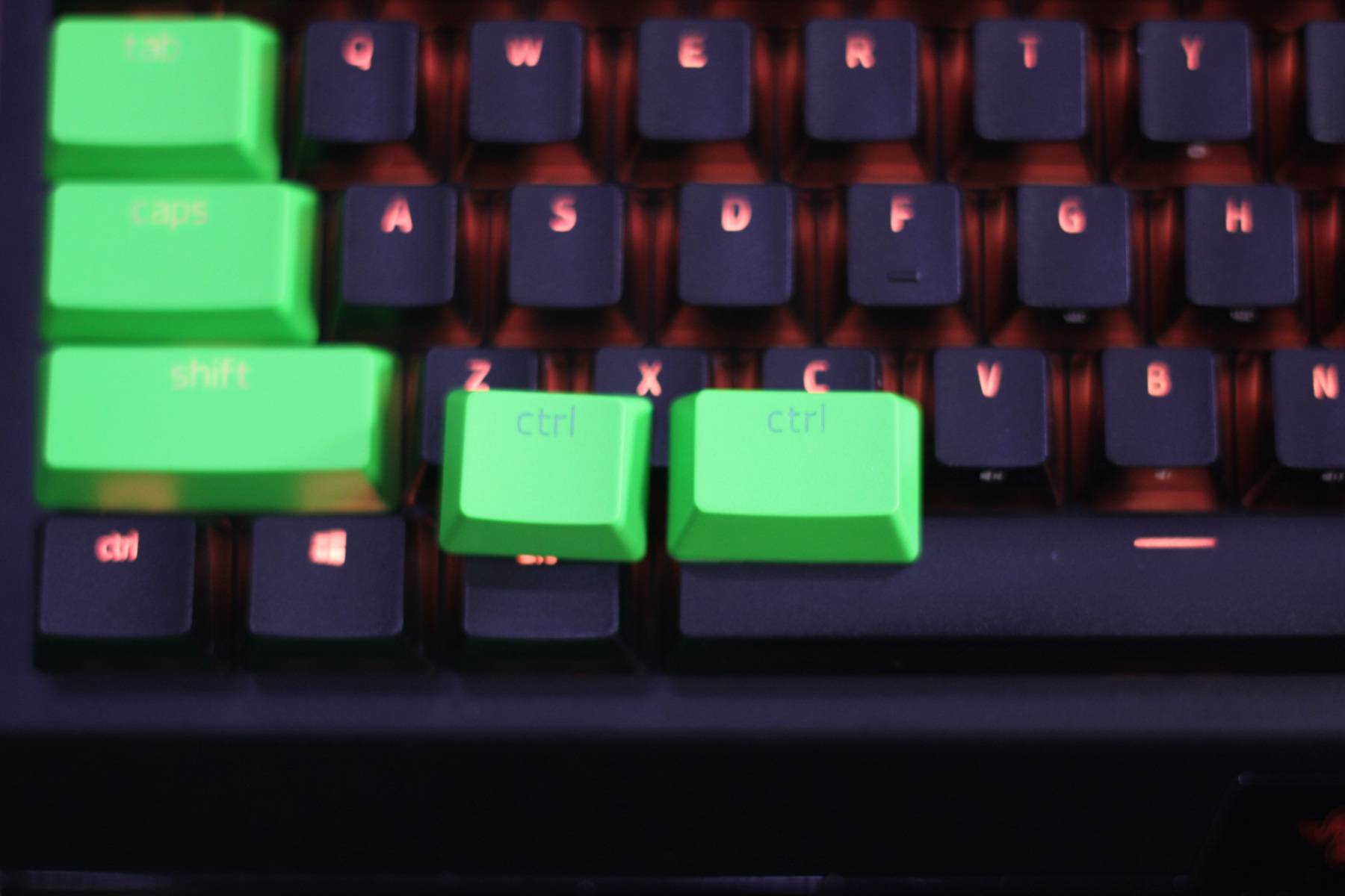 雷蛇键盘高级效果分享,雷蛇单手键盘改造