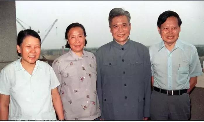 70岁祖国生日快乐,祝愿伟大的祖国70岁生日快乐