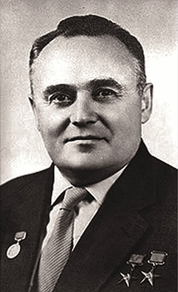 美国登月骗局指的是哪次登月,为什么有人怀疑美国登月造假