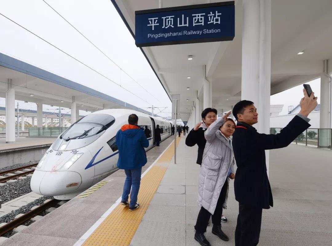 漯河和许昌哪个发展更好,漯河和平顶山对比