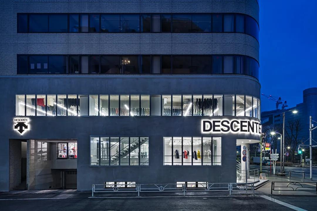 descente官方旗舰店的直播间,descente店直播