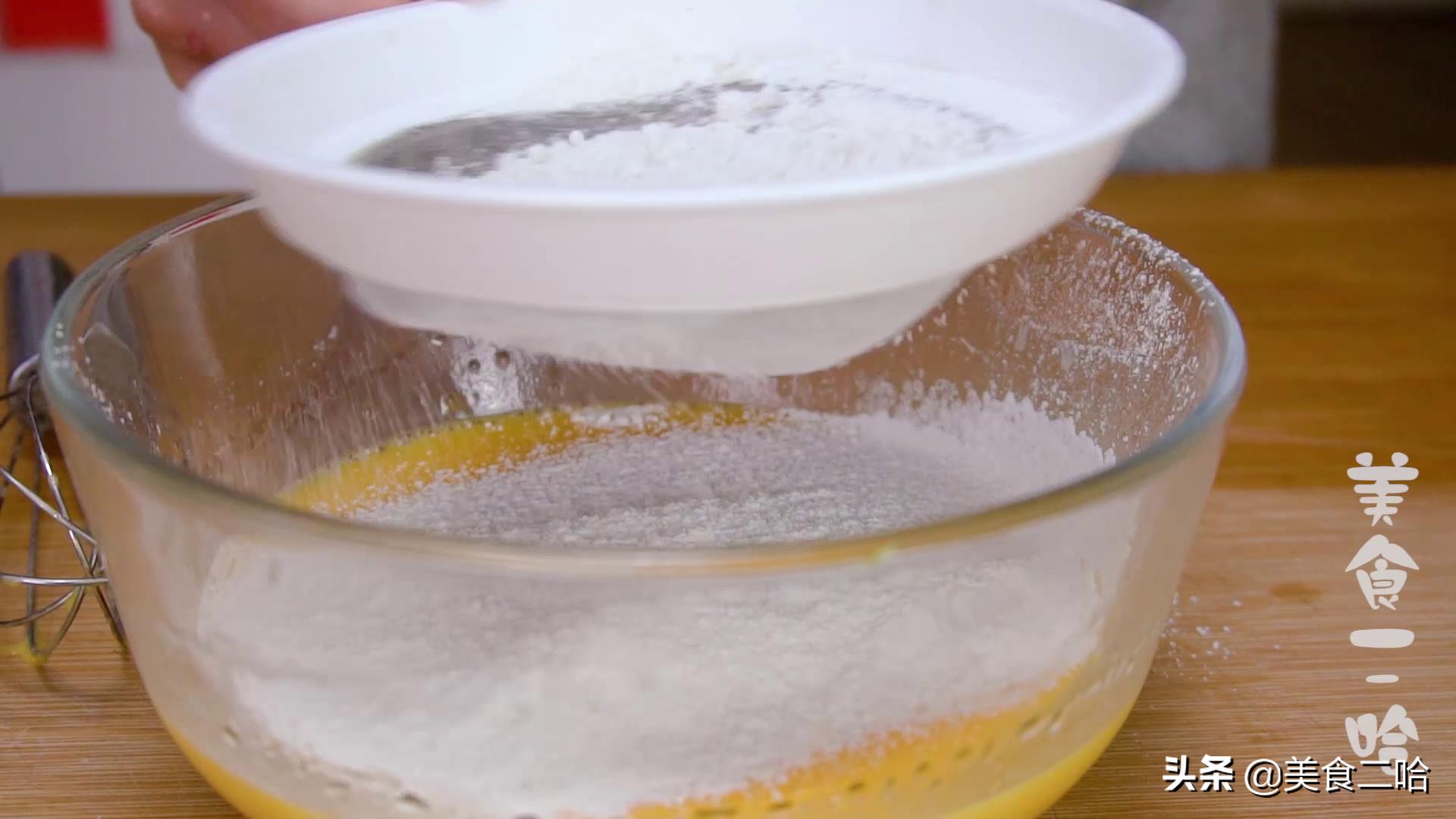 电饭煲蛋糕塌陷回缩原因,电饭煲蛋糕100%成功不回缩