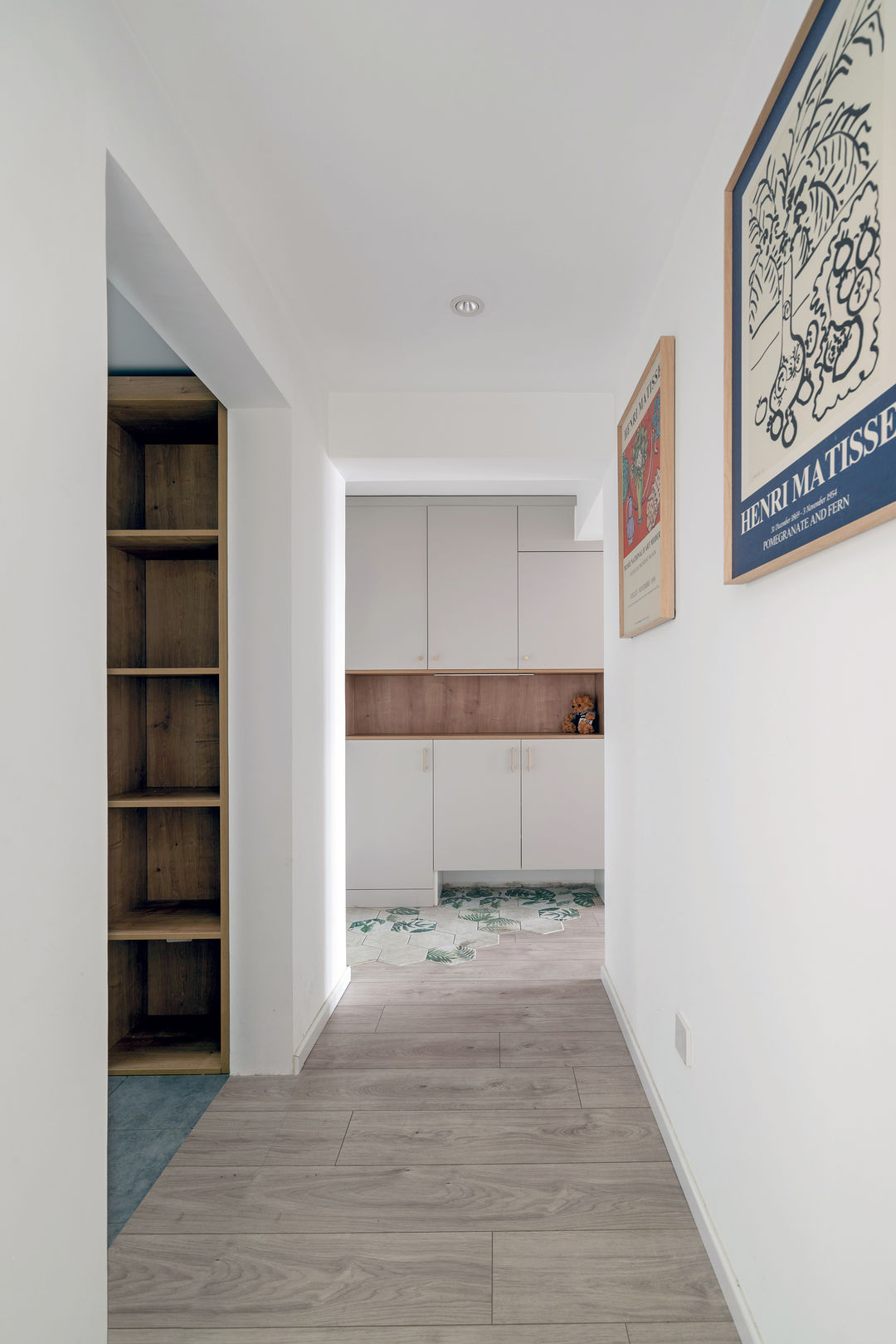 这对夫妻有远见!拉平吊顶简化造型,全屋简约风格,完工太舒服了