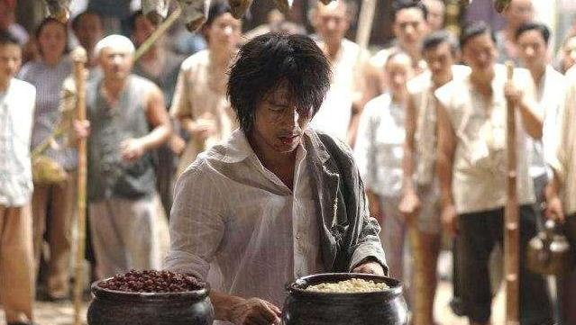 周星驰经典台词18秒,周星驰40句经典台词粤语版