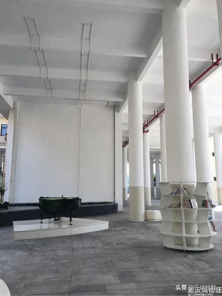 重庆这所中学堪称“低进高出”的典范，升本率高达38%