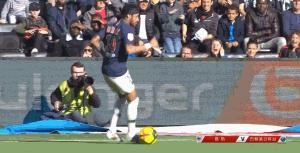 内马尔这届用了彩虹过人了吗,内马尔最近一次用彩虹过人的比赛