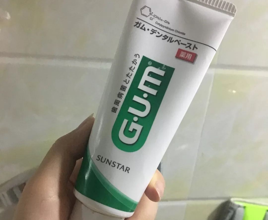 保持口气清新的牙膏推荐一下,口腔鲨鱼清新口气牙膏