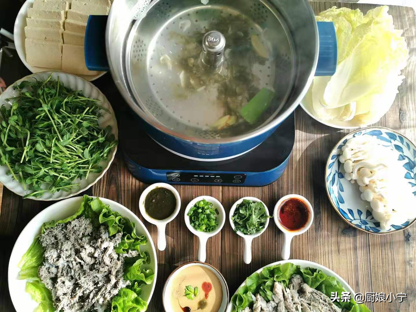 大厨做凉拌毛肚的教程,毛肚的做法怎么清洗才能涮火锅