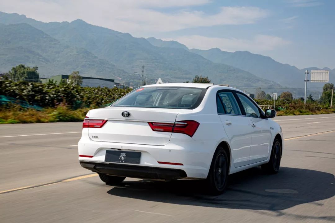 比亚迪秦pro燃油版这款车怎么样,比亚迪秦plus燃油版落地多少钱