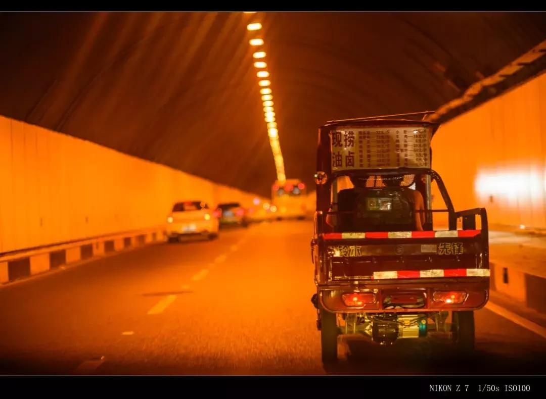 七工匠m75mm摄影成功了吗,七工匠35mmf1.4和50mmf1.8选哪个