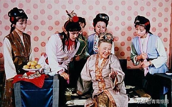 红楼梦中四大家族指的是哪四家,红楼梦四大家族关系表高清大图