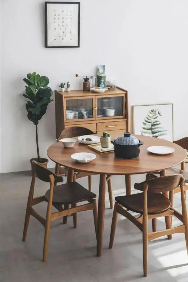 实木餐桌怎么买便宜又好用,实木餐桌的优点和缺点