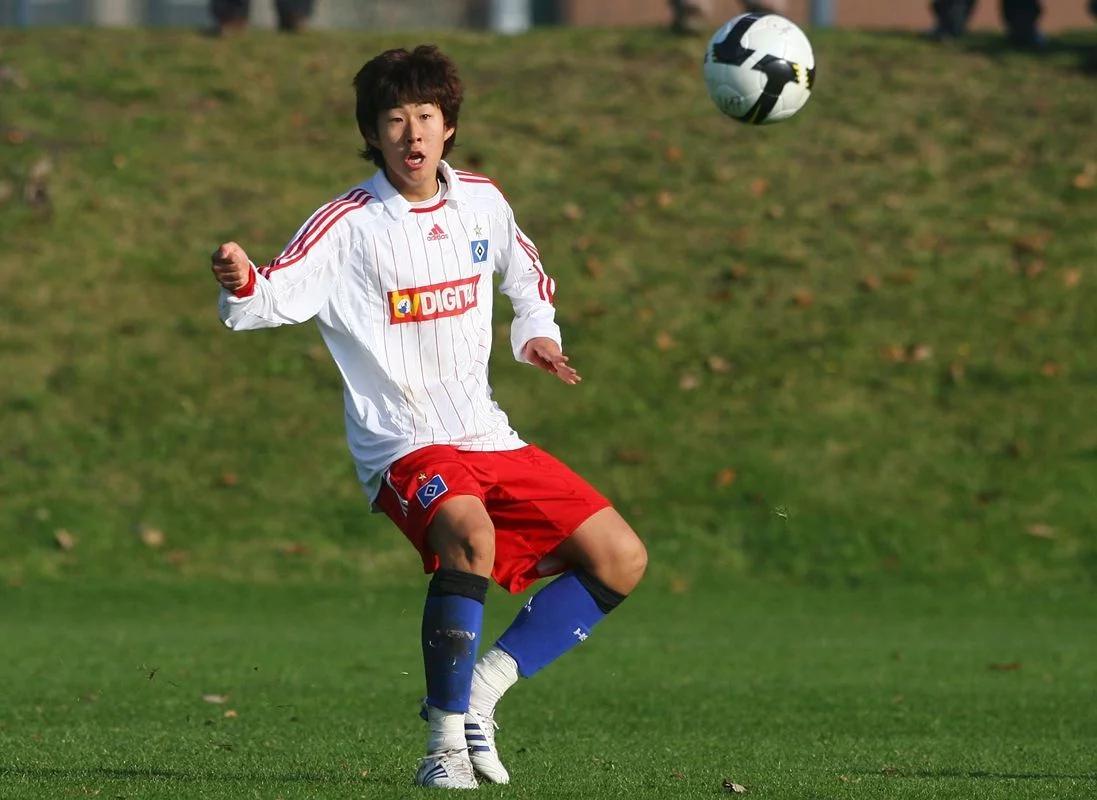 韩国人踢足球为什么这么牛,和韩国人一起踢球