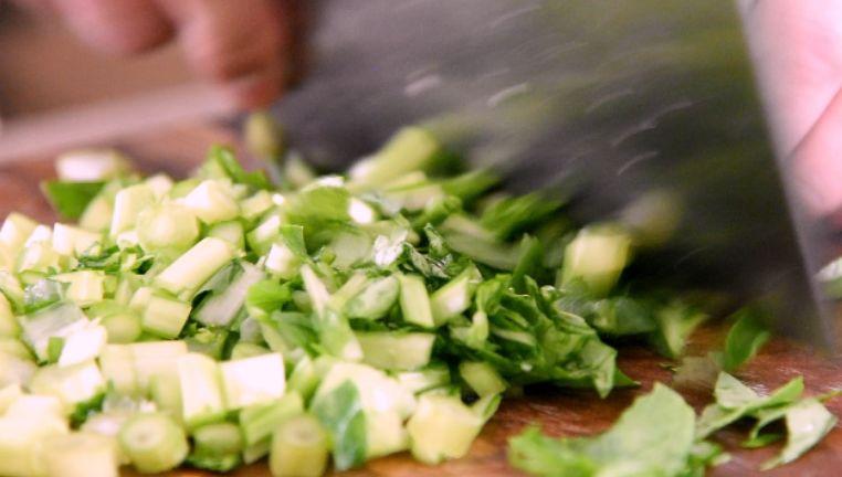 推荐三道补钙的食谱该好好补钙了,适合年轻人吃的补钙养生食谱