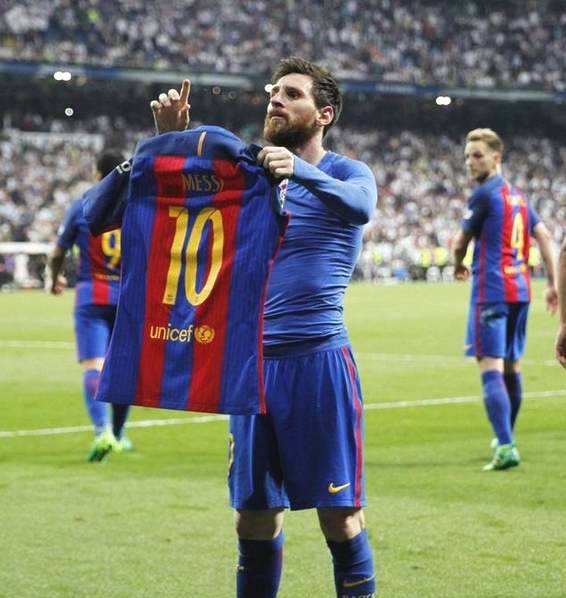 c罗在赛场比梅西更具霸气和价值,c罗以其人之道还治其人之身