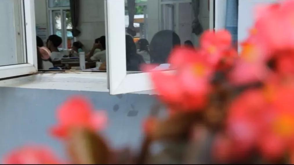 濯濯冰雪花,遗世满芳华,追忆战“疫”天使梁小霞