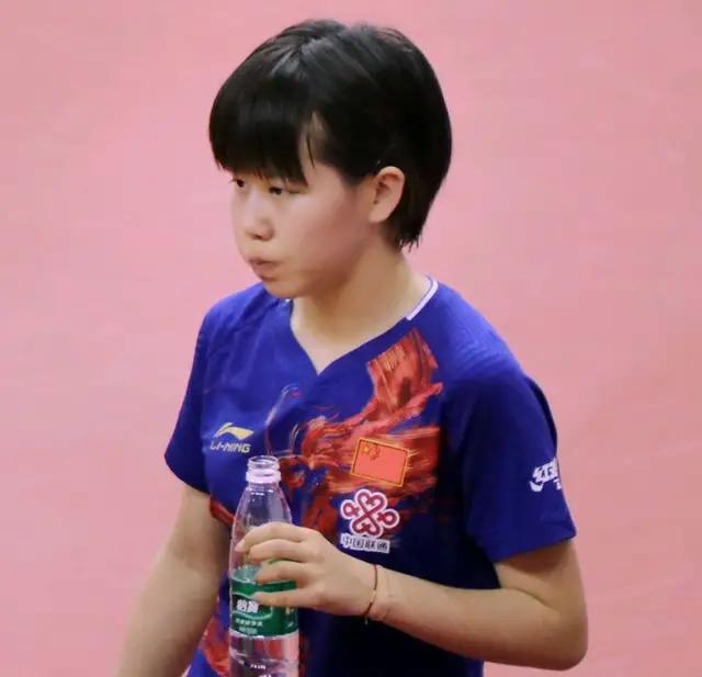 奥运冠军陈梦打乒乓球,国乒奥运冠军陈梦0-3惨败