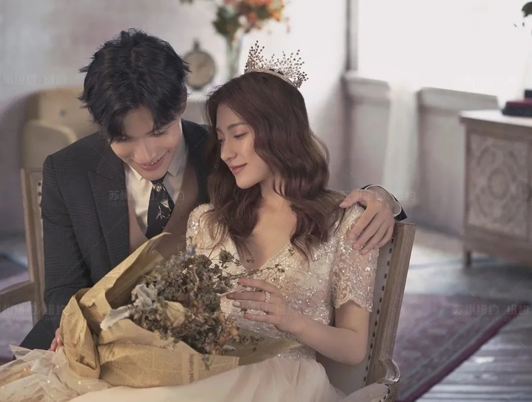 法式复古婚纱照p图,不同风格的优雅复古婚纱照