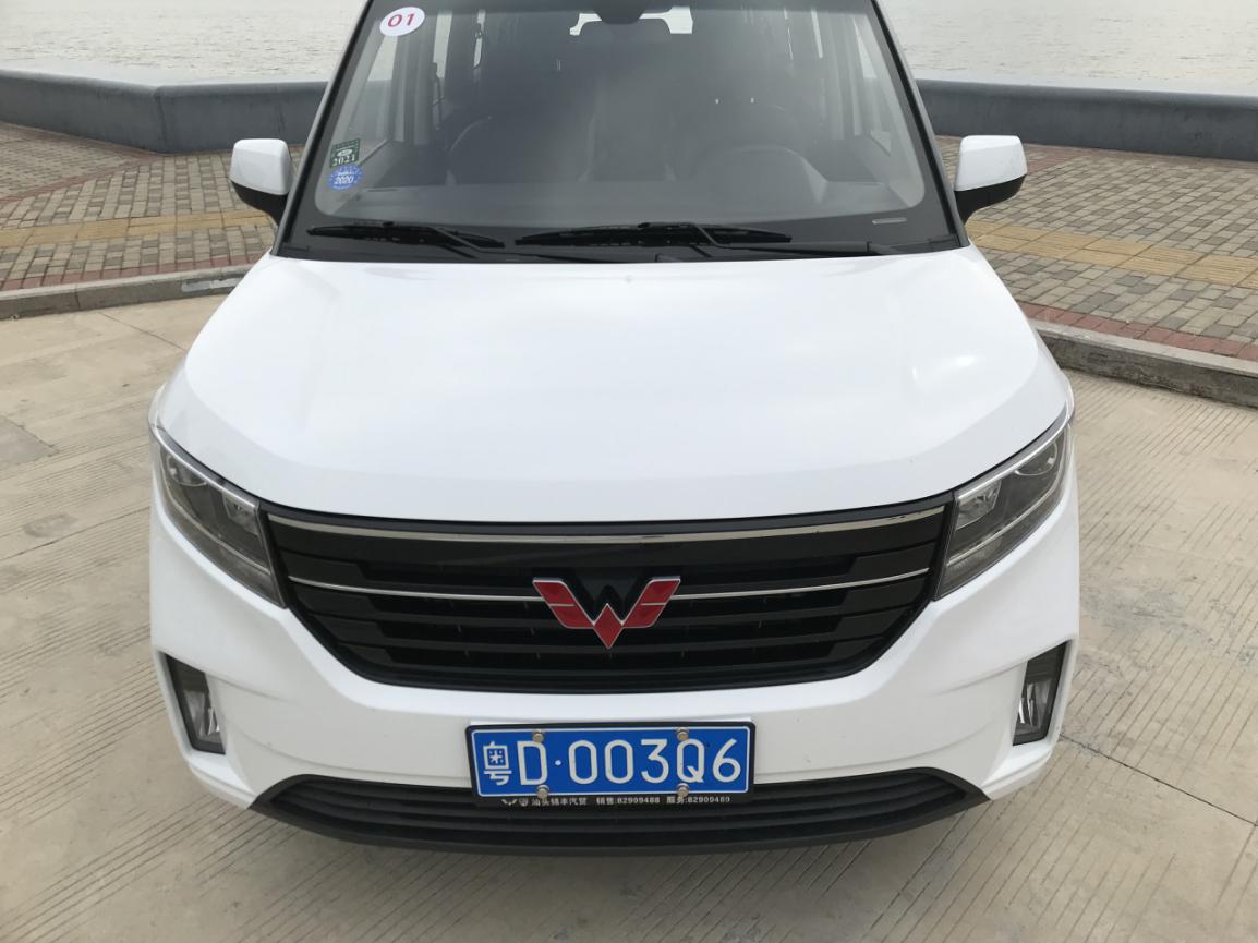 五菱宏光plus评测柴油版,五菱宏光plus新款测评