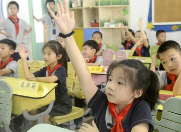 公立幼儿园跟私立幼儿园学生区别,私立幼儿园和公立学校有什么区别