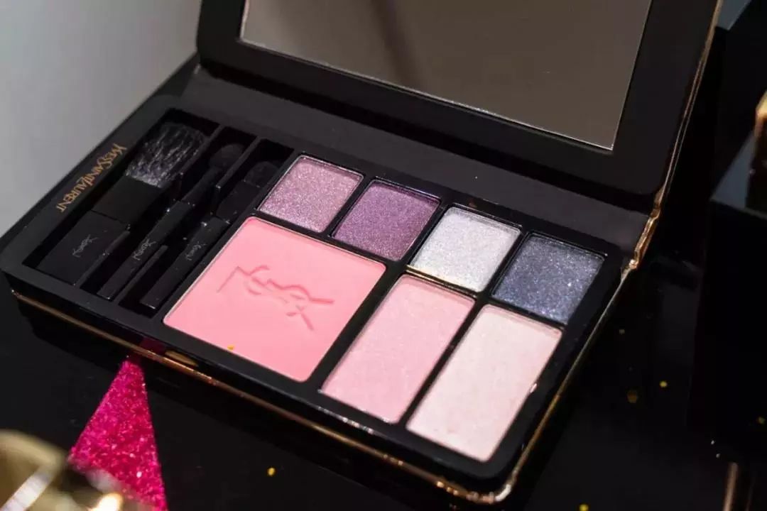 dior最值得入手的单品是什么,2021cpb圣诞限定高光103