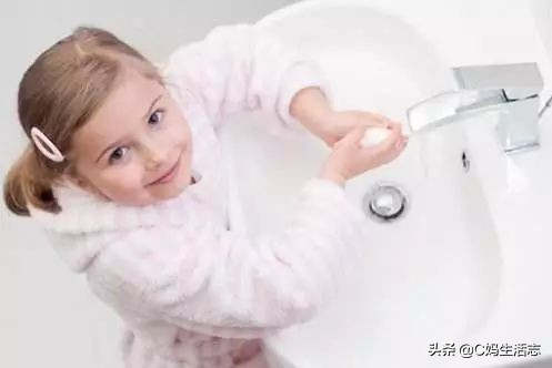 疱疹性咽峡炎恐怖吗,疱疹性咽炎可怕吗