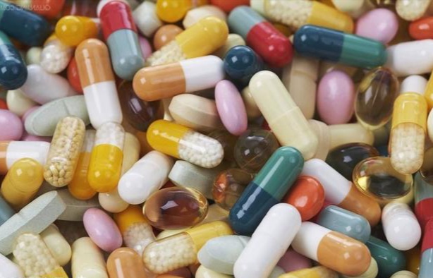 用药后发现怀孕了怎么办,吃药发现怀孕宝宝能要吗