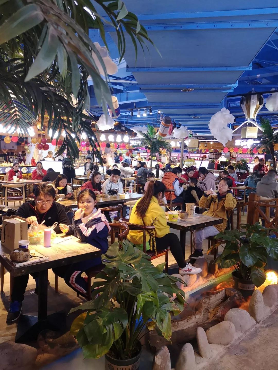 来昆明必吃小吃南屏街,昆明特色美食一条街