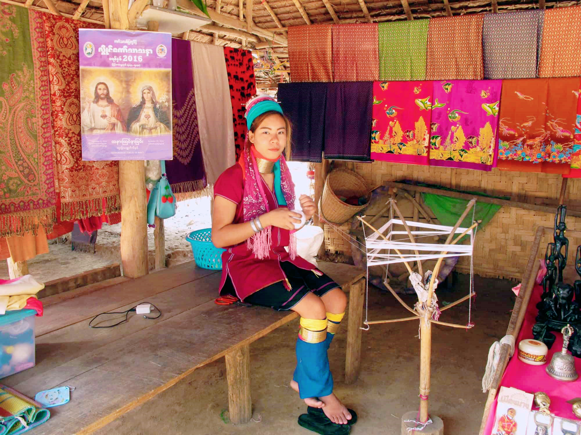 长颈族部落,泰国长颈村介绍