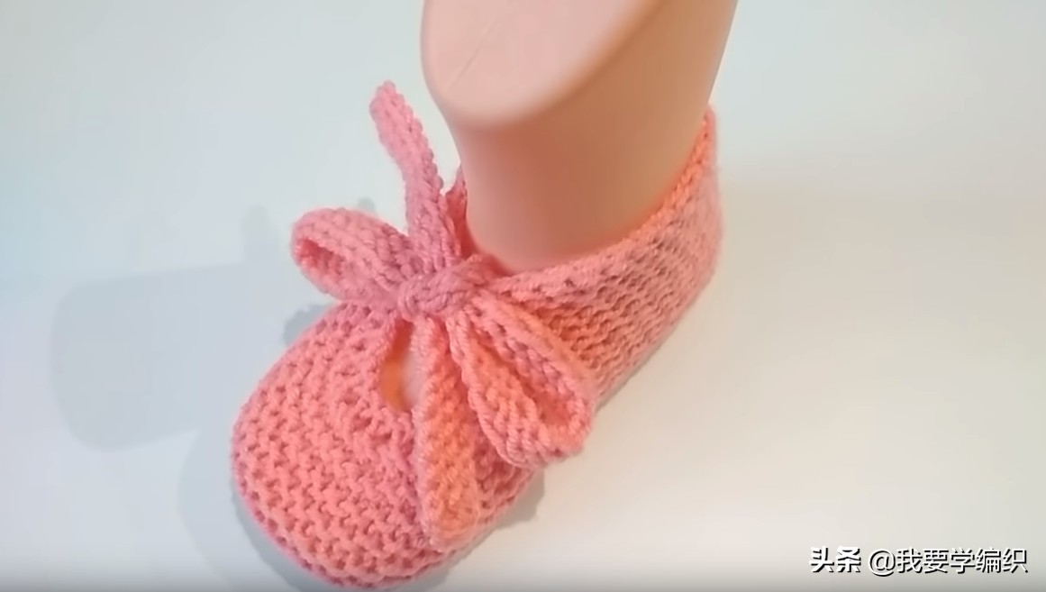 新生儿鞋袜秋冬0-3个月系带,宝宝鞋袜的编织方法全教程