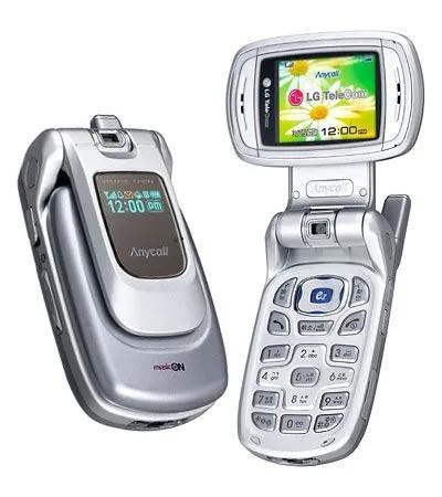 能听歌能拍照,二十年前的Casio怎么这么强?