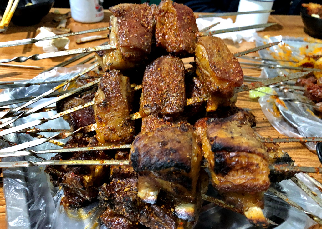 疫情时段沈阳餐饮行业现状,疫情过后看熙熙攘攘的人群