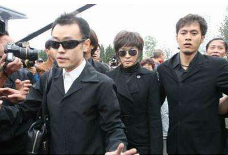 刘晓庆陈佩斯多年重聚,刘晓庆和朱时茂结局