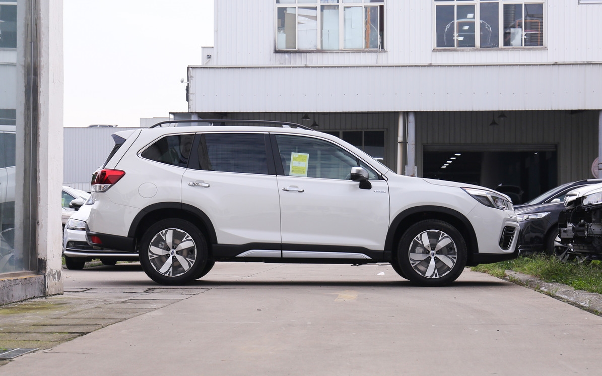 斯巴鲁森林人水平对置发动机图片,斯巴鲁森林人水平对置发动机讲解