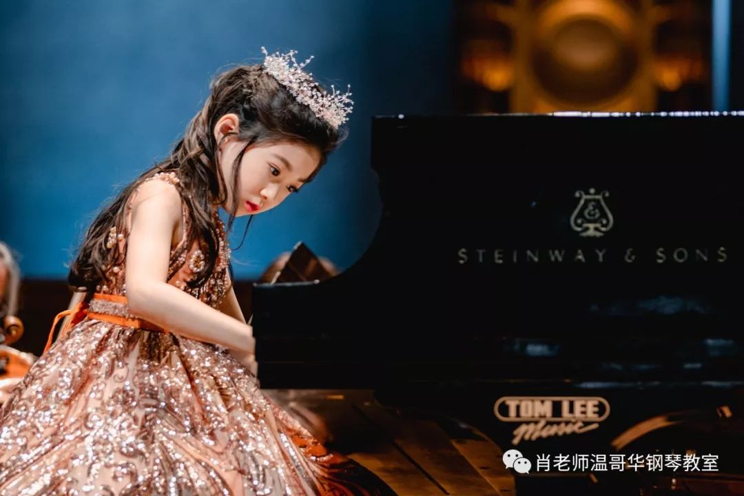 第4届“汇加之夜”温哥华少年钢琴交响音乐会圆满成功！!