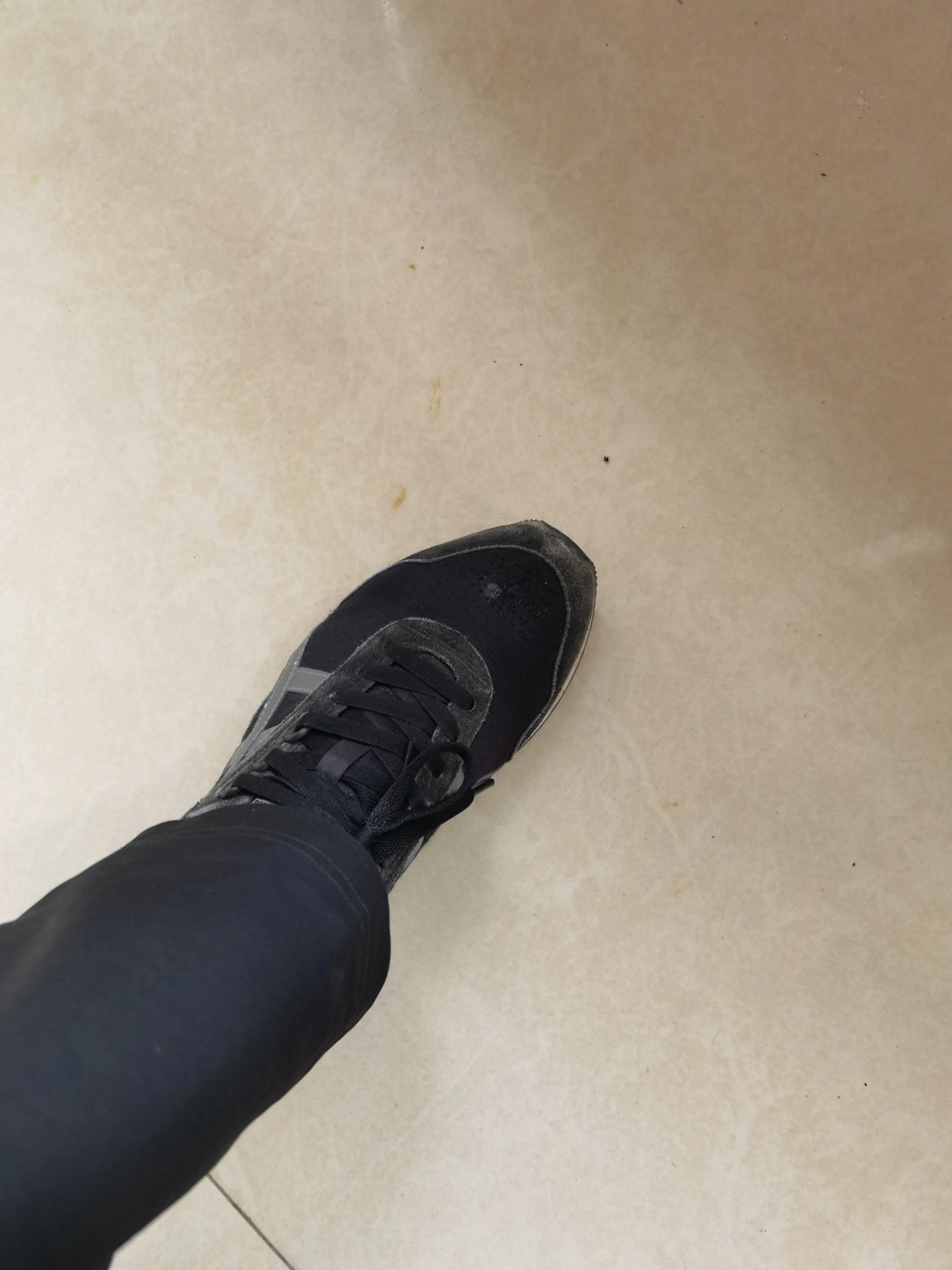 带大家看看修鞋的，这修的还能穿吗？